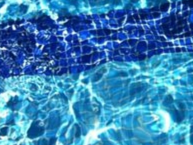 Dada de alta la niña de cuatro años que se quedó sin respiración en una piscina en Tarazona - imagen 1