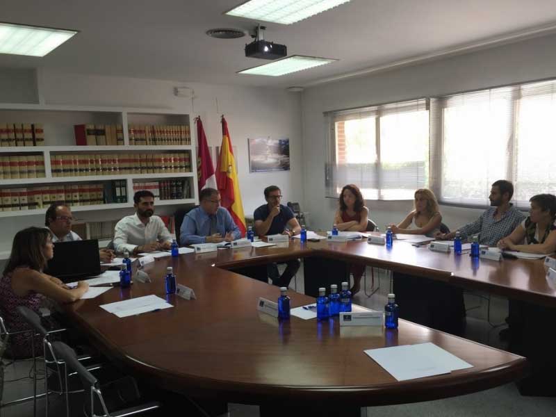 Admitida la solicitud de 15 motillanos para regularizar las viviendas autonómicas donde viven - imagen 1