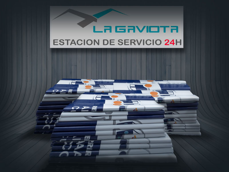 ¡Reposta en Estación de Servicio La Gaviota y llévate un parasol para tu coche gratis! - imagen 1