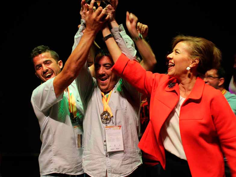 El Gobierno regional crea 300 plazas de atención especializada para personas con discapacidad y sus familias - imagen 1