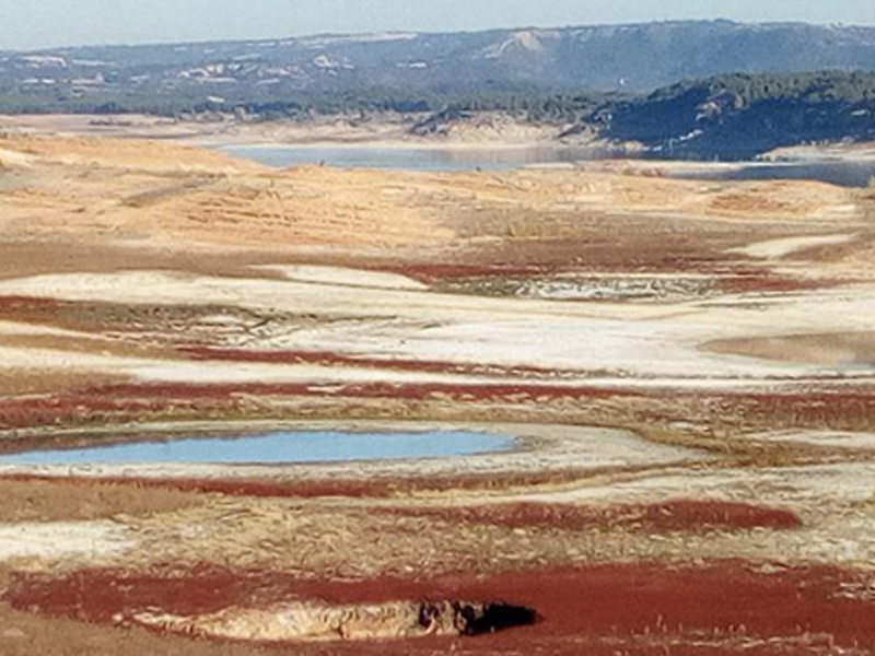 Entrepeñas y Buendía siguen secándose una semana más - imagen 1