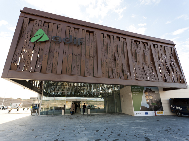 El AVE se consolida pero sigue sin resolverse el acceso a la estación - imagen 1