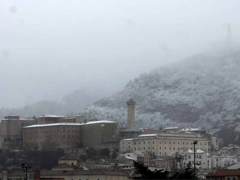 El servicio de emergenicas 112 registró en Cuenca 17 incidencias por el temporal de nieve - imagen 1