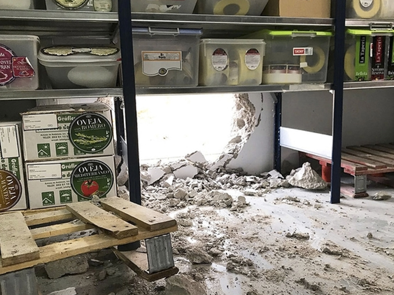 Butro%cc%81n poligono romica