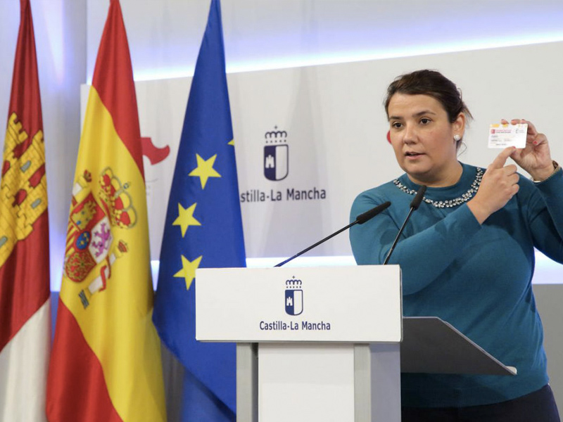 En marzo comenzarán a funcionar los carnés que ofrecen descuento en el transporte para jóvenes de C-LM - imagen 1