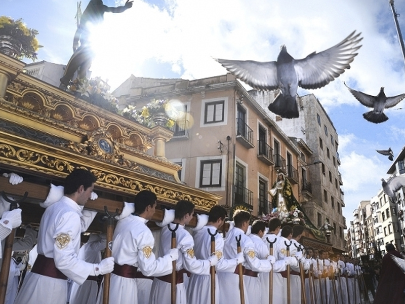 La Junta de Cofradías convoca su premio de fotografía 'Semana Santa de Cuenca' - imagen 1