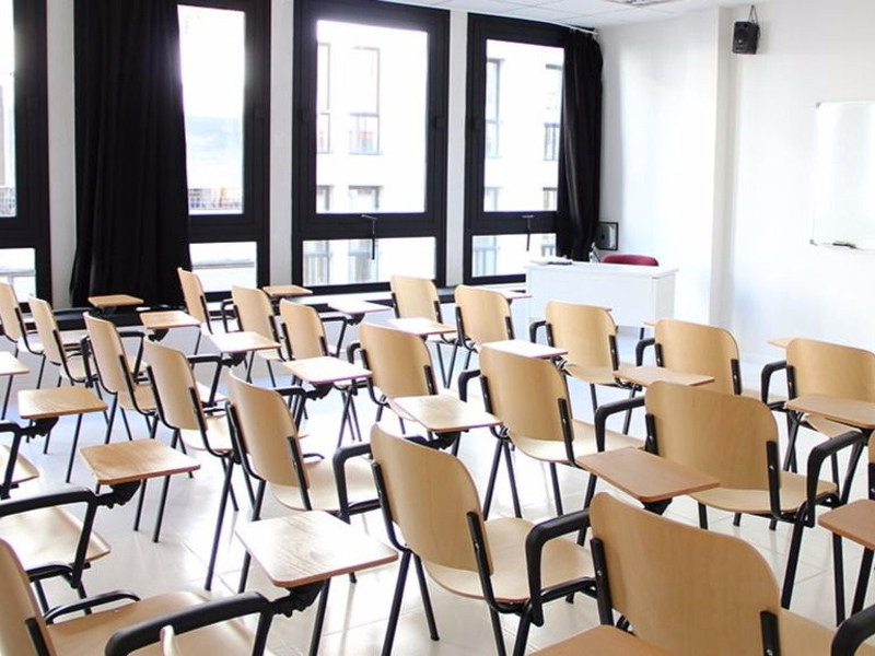 Castilla-La Mancha es la comunidad autónoma con más jornadas parciales en la educación pública (42,3%) - imagen 1