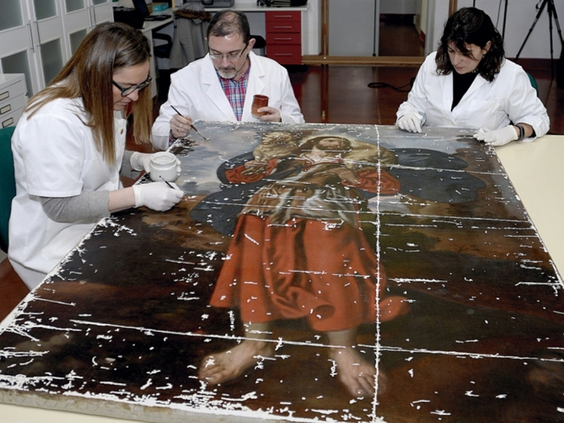 El cuadro barroco de ‘El Buen Pastor’ vuelve restaurado a Olmeda del Rey - imagen 1