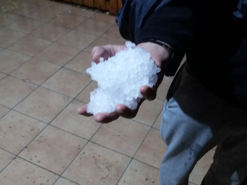 El Provencio se lleva la peor parte de la tormenta con inundaciones y granizo - imagen 1