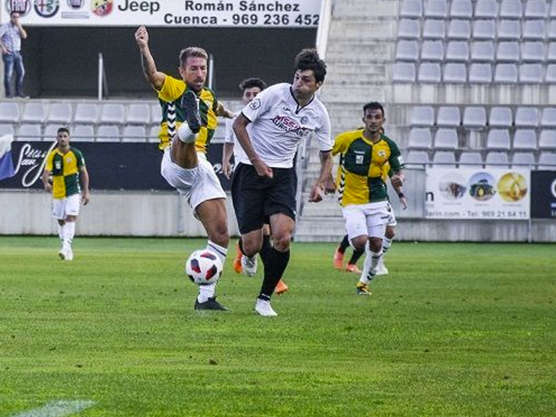 Acuerdo entre CMMedia y los clubes modestos para la retransmisión de partidos de Segunda ‘B’ y Tercera - imagen 1
