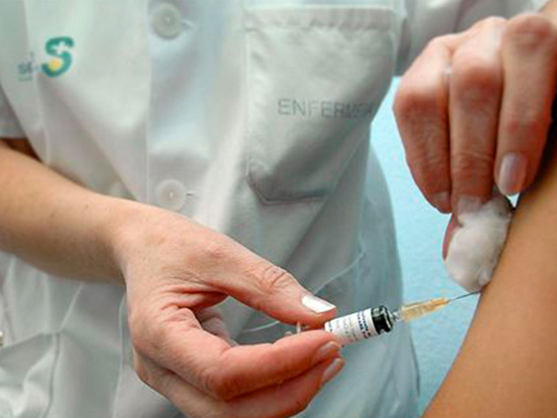 345.000 dosis de vacunas para la activación del Plan de Prevención y Actuación frente a la Gripe en CLM - imagen 1
