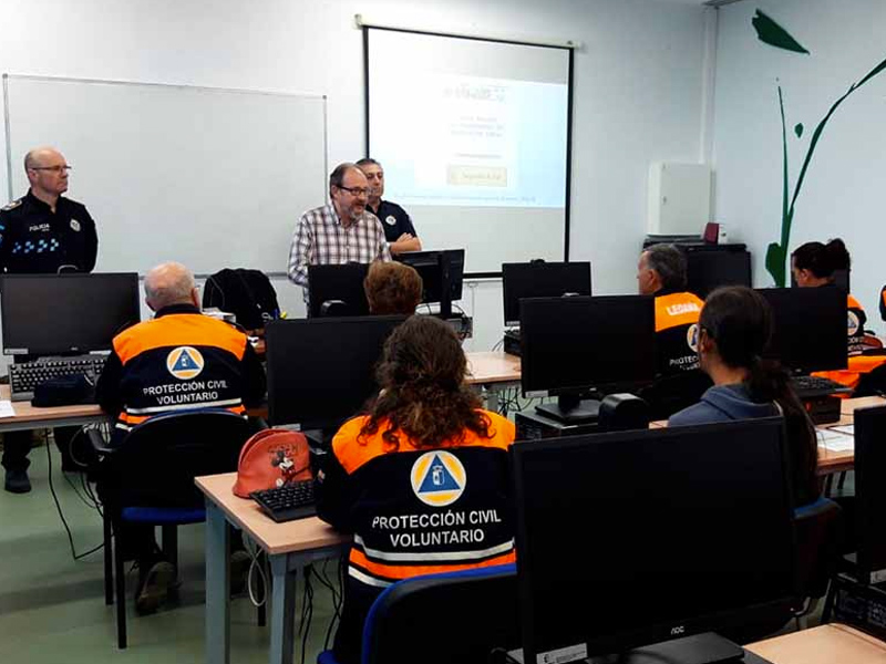 Voluntarios de Protección Civil de algunas localidades de la Manchuela completan el Curso de Formación Básica - imagen 1