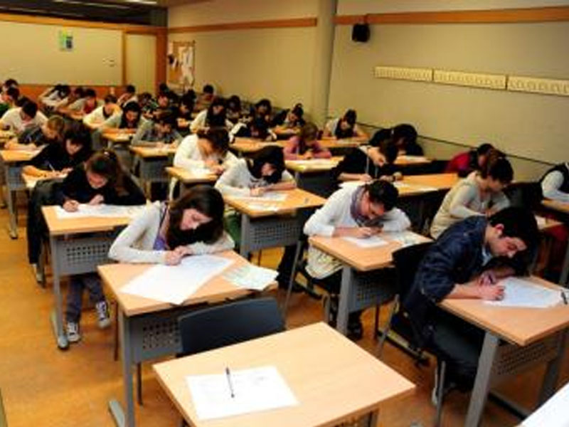 El 96 % de los alumnos aprueba la EvAU en Castilla-La Mancha - imagen 1