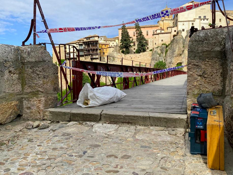 Puente cortado