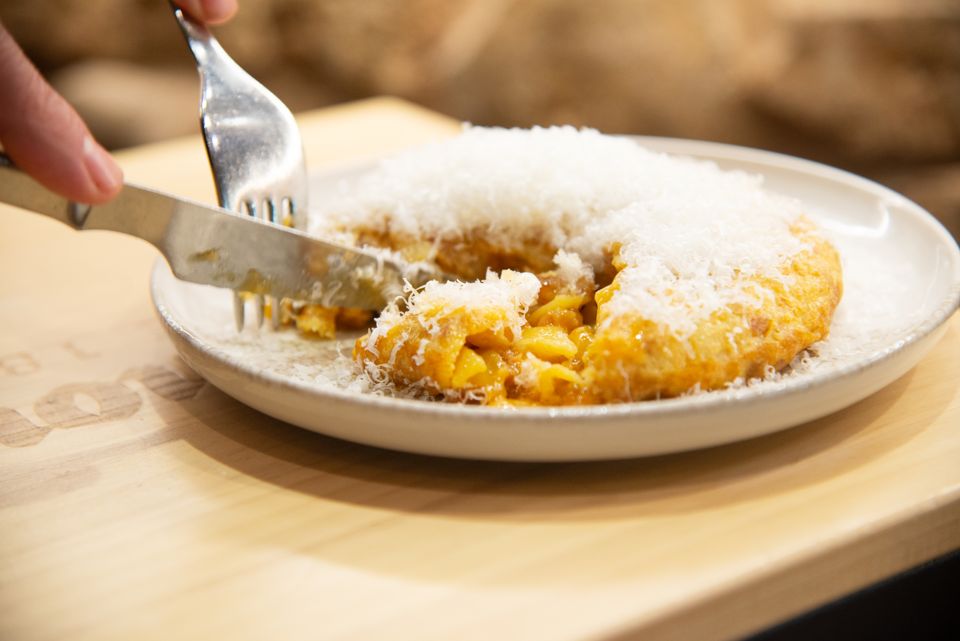 Tortilla con nube de queso manchego de Cella del Palancar